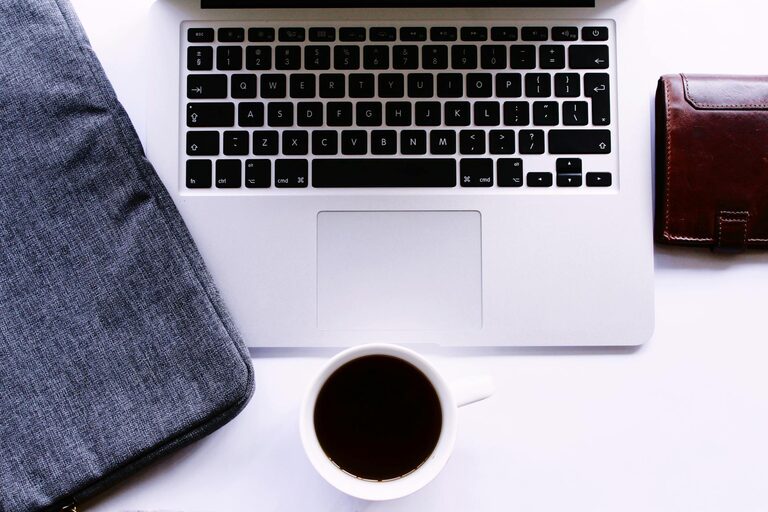 Simple Routines to Start and End Your Workday Effectively